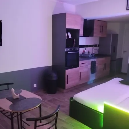 Au Coeur De Omer Apartamento *